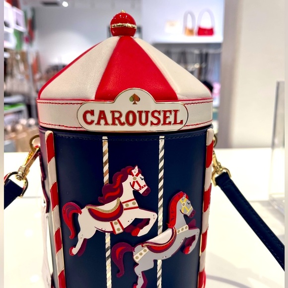 ❤️❤️SALE❤️❤️ Only few left Authentic Kate Spade Carousel Novelty Bag 🎠 - Picture 3 of 7